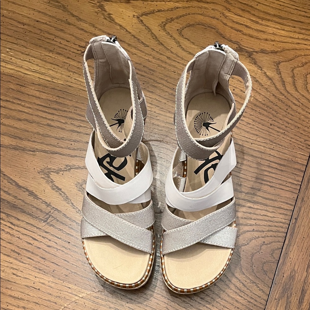 OTBT‎ Pavilion Platform Wedge Heels, size 7.5 - Picture 5 of 11